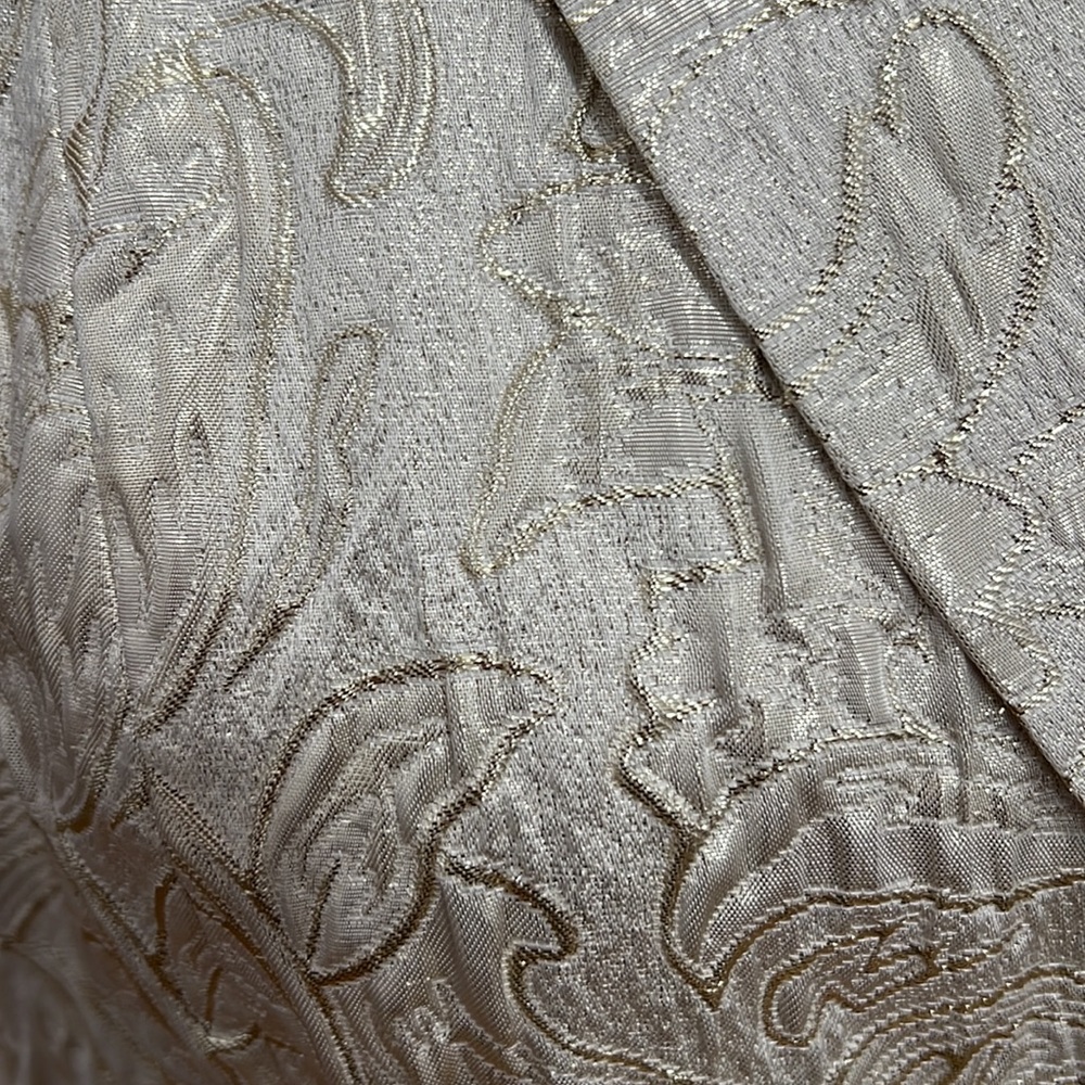 Gold jacket - Picture 4 of 5